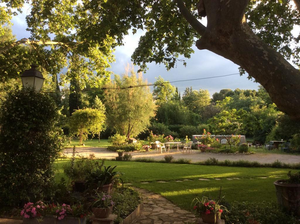 La Petite Seigneurette Villa Villeneuve-lès-Avignon Exteriör bild